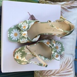 Jessica SIMPSON DELIRAH MATTE SATIN WEDGES SIZE 9 M 1/2
